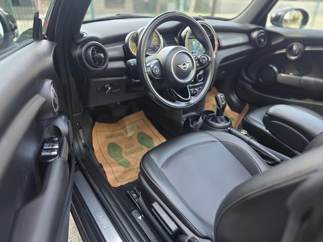 2020 Mini Convertible Cooper | Reseda, CA | Angeles Auto Alliance