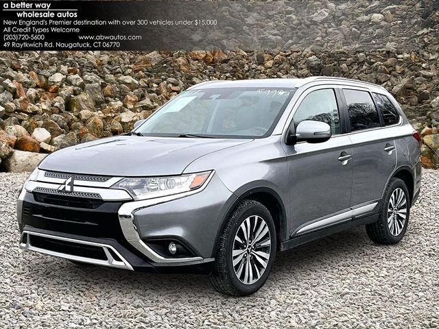 2020 Mitsubishi Outlander SE | Naugatuck, Connecticut | A Better Way Wholesale Autos-CT