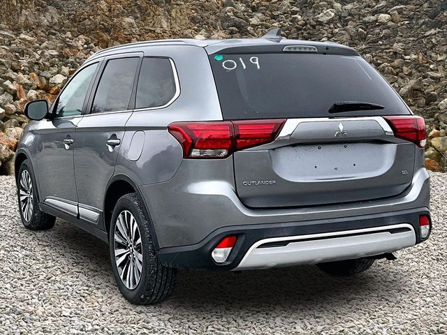2020 Mitsubishi Outlander SE