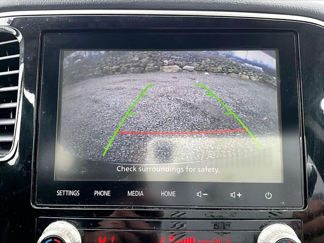 2020 Mitsubishi Outlander SE