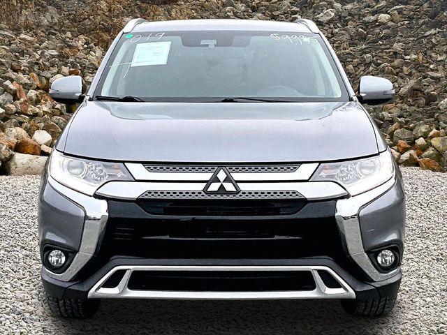 2020 Mitsubishi Outlander SE