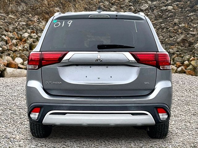 2020 Mitsubishi Outlander SE