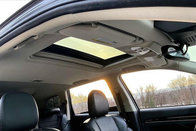 2020 Mitsubishi Outlander ES