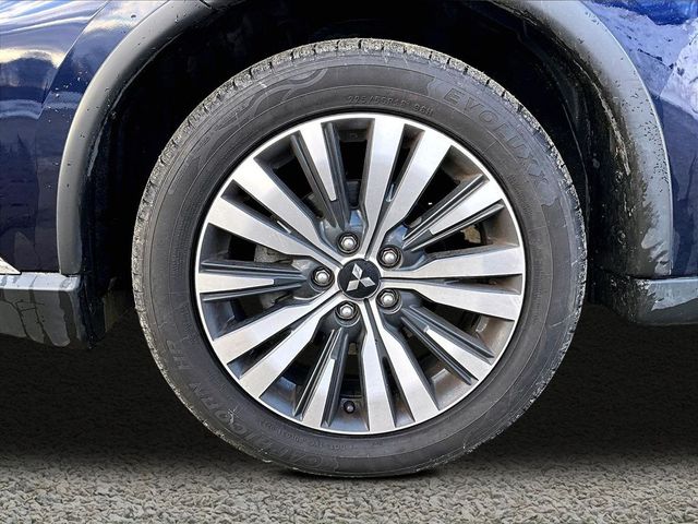 2020 Mitsubishi Outlander ES