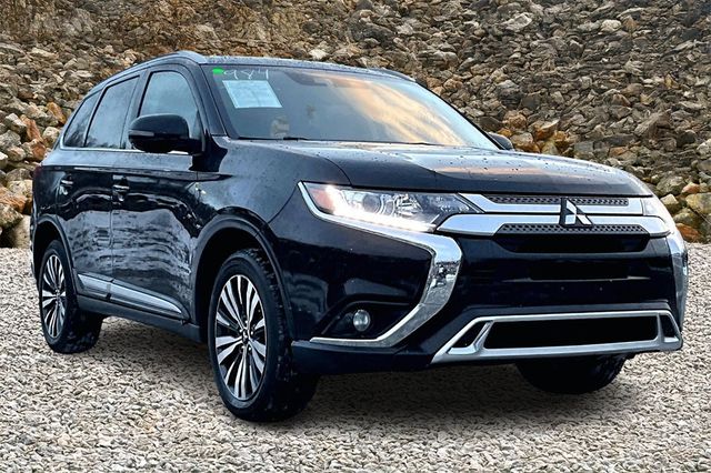 2020 Mitsubishi Outlander ES