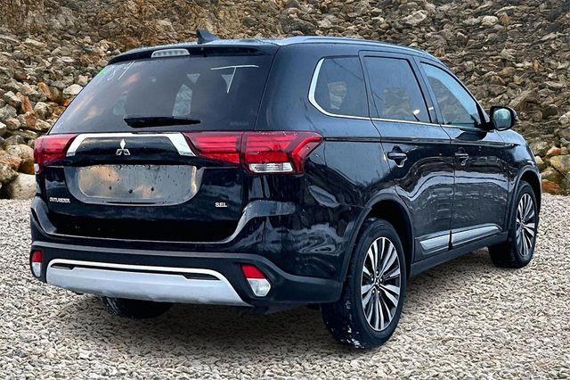 2020 Mitsubishi Outlander ES