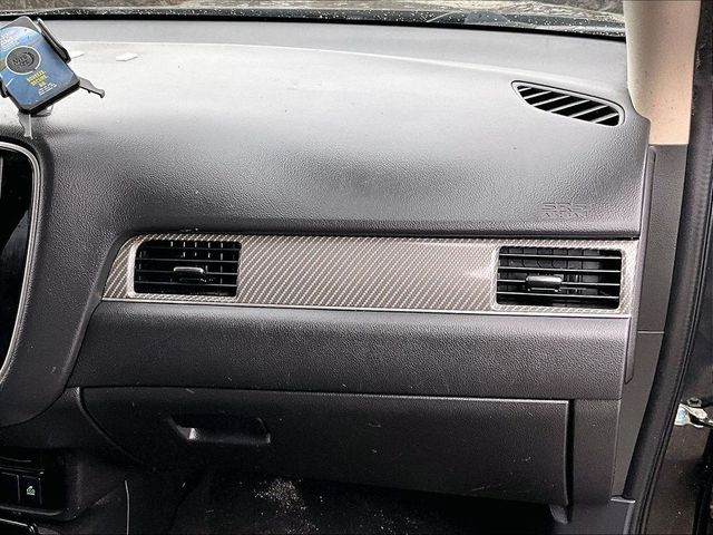 2020 Mitsubishi Outlander ES