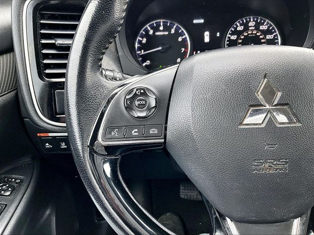 2020 Mitsubishi Outlander ES