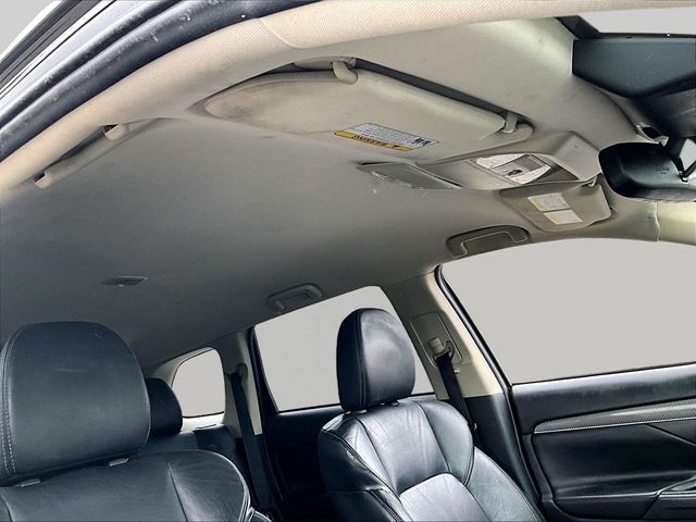 2020 Mitsubishi Outlander ES