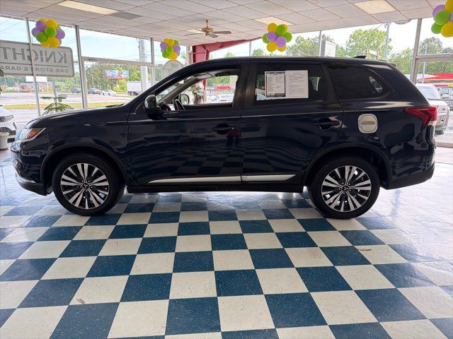 2020 Mitsubishi Outlander ES | Rome, GA | Knight's Car Store 2020 Mitsubishi Outlander ES | Rome, GA | Knight's Car Store