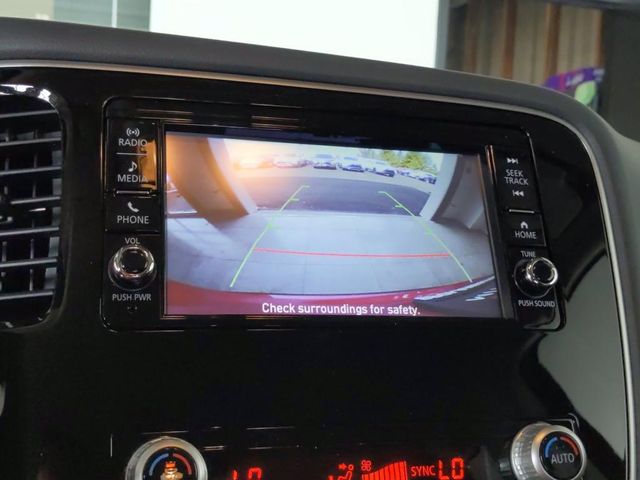 2020 Mitsubishi Outlander ES