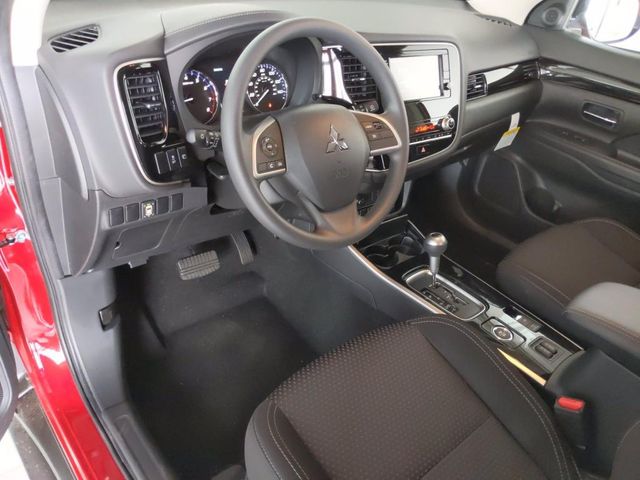 2020 Mitsubishi Outlander ES