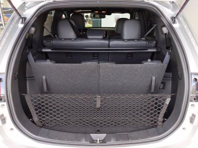 2020 Mitsubishi Outlander LE