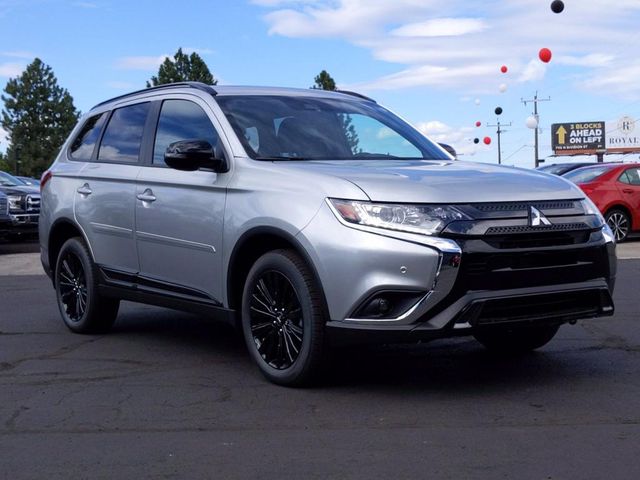 2020 Mitsubishi Outlander LE