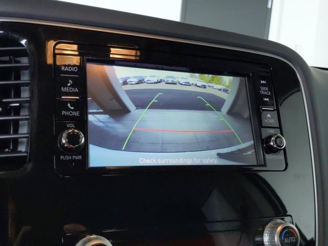 2020 Mitsubishi Outlander ES