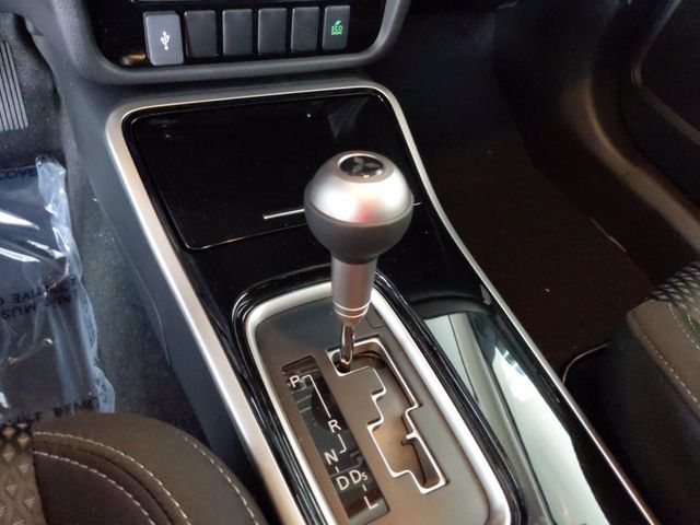 2020 Mitsubishi Outlander ES