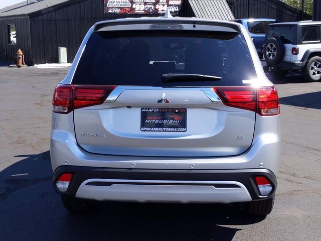 2020 Mitsubishi Outlander SE