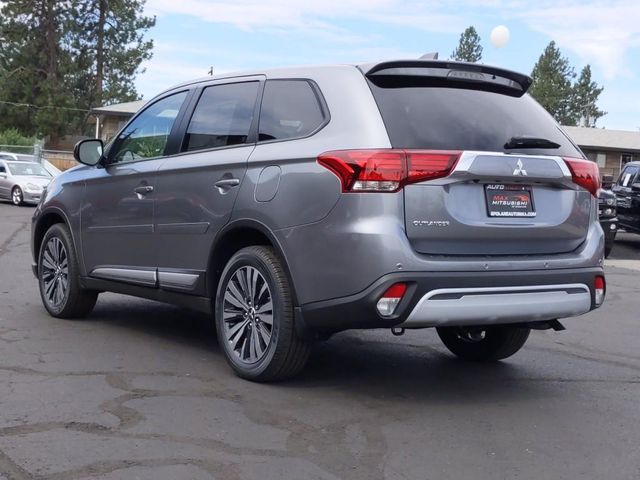 2020 Mitsubishi Outlander ES