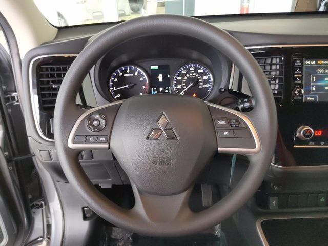 2020 Mitsubishi Outlander ES