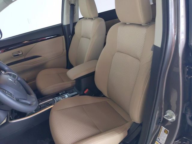 2020 Mitsubishi Outlander ES