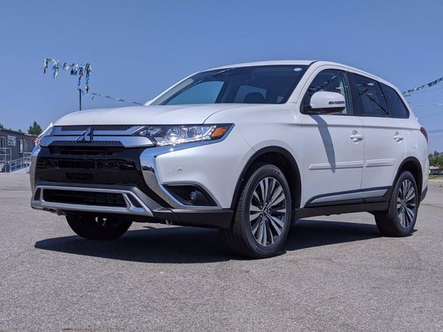 2020 Mitsubishi Outlander SE