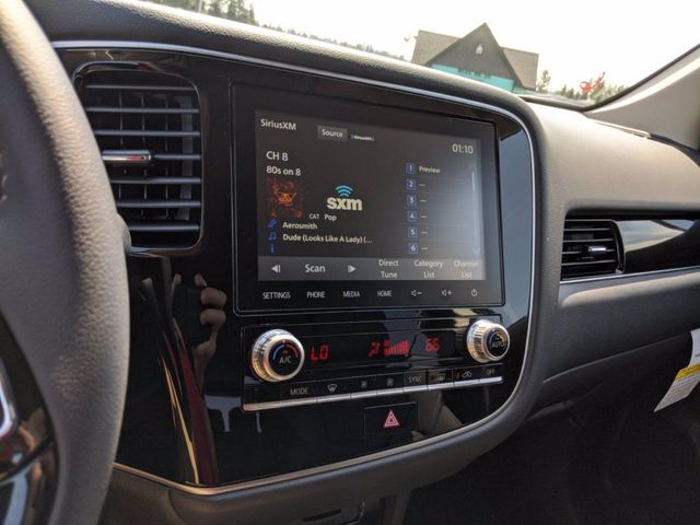 2020 Mitsubishi Outlander SE