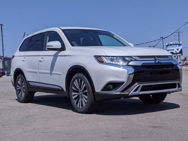 2020 Mitsubishi Outlander SE