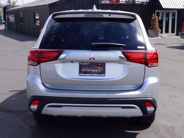 2020 Mitsubishi Outlander ES