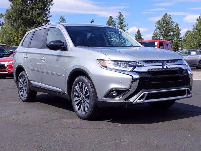 2020 Mitsubishi Outlander ES