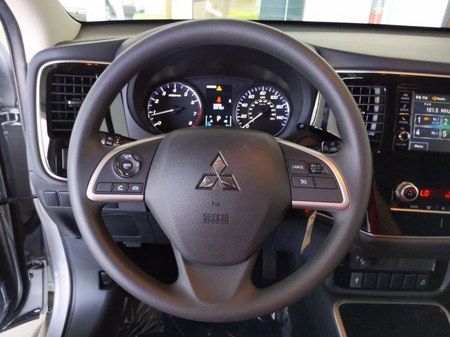 2020 Mitsubishi Outlander ES