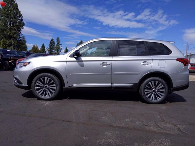 2020 Mitsubishi Outlander ES