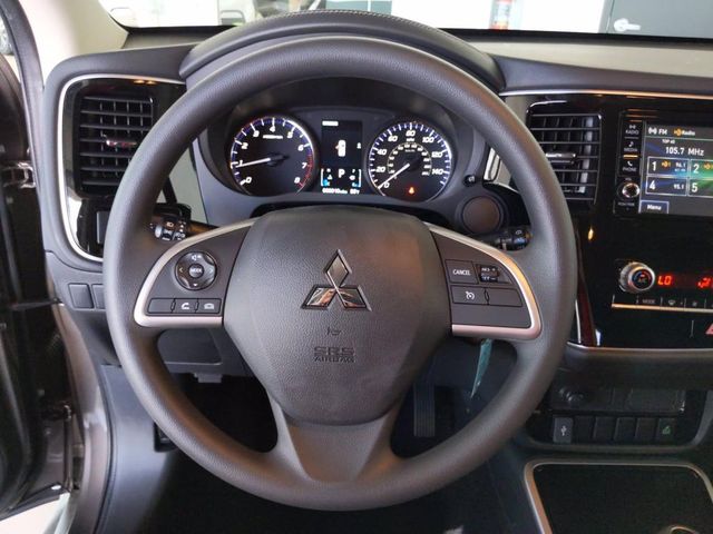 2020 Mitsubishi Outlander ES