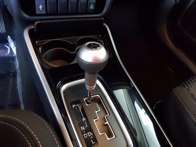 2020 Mitsubishi Outlander ES