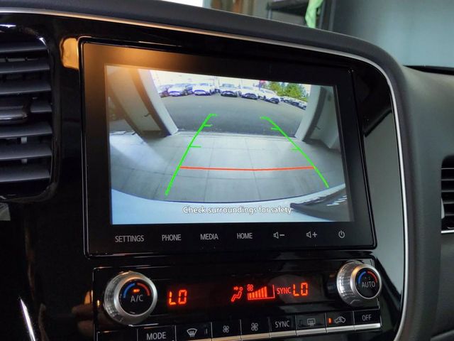 2020 Mitsubishi Outlander SE