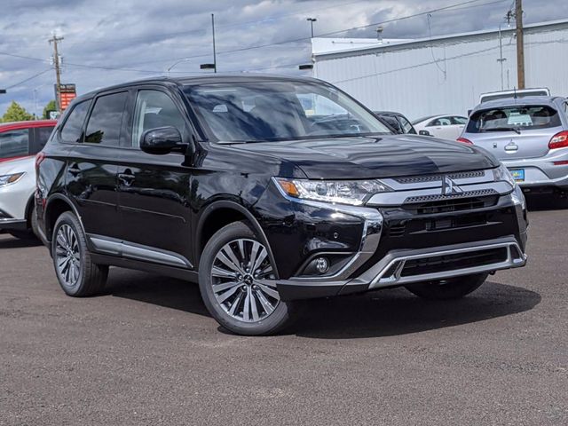 2020 Mitsubishi Outlander ES