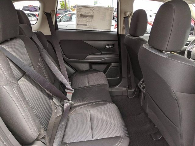 2020 Mitsubishi Outlander ES