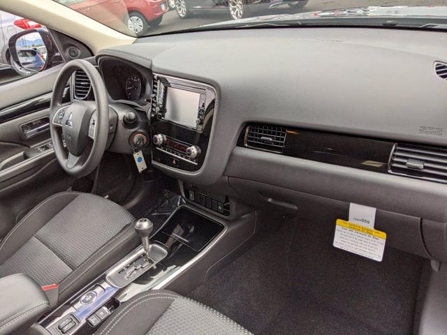 2020 Mitsubishi Outlander ES