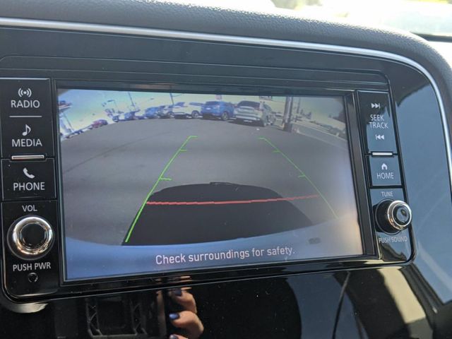 2020 Mitsubishi Outlander ES