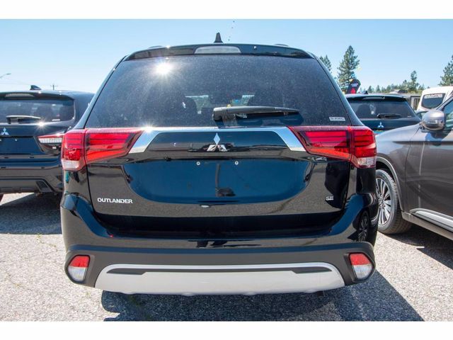 2020 Mitsubishi Outlander SE