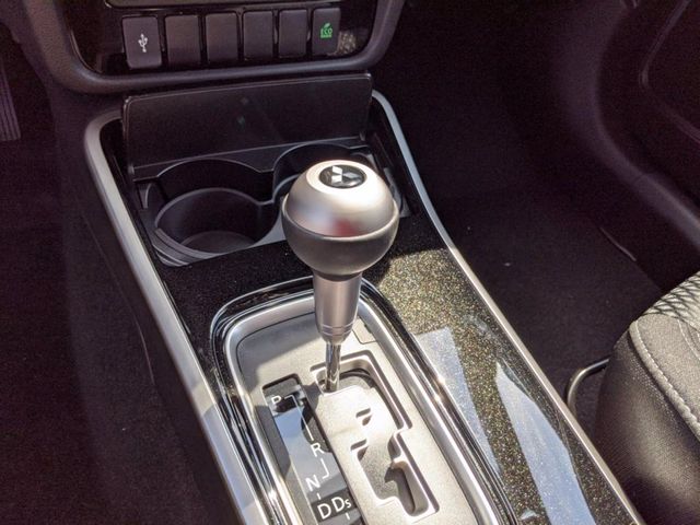 2020 Mitsubishi Outlander ES