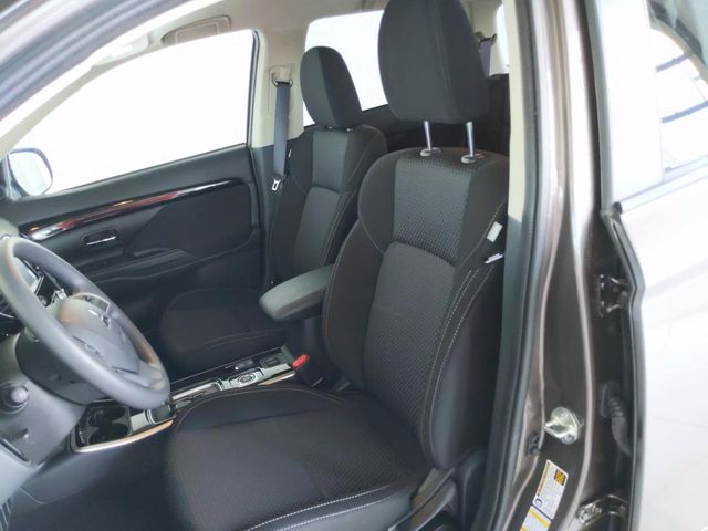 2020 Mitsubishi Outlander