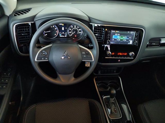 2020 Mitsubishi Outlander