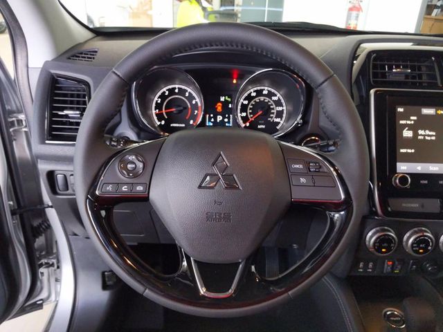 2020 Mitsubishi Outlander Sport SE 2.0