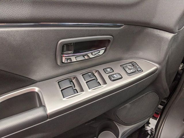 2020 Mitsubishi Outlander Sport SE 2.0