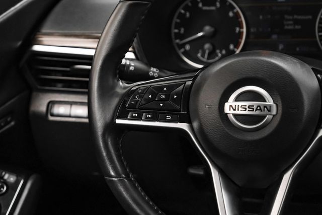 2020 Nissan Altima 2.0 Platinum | Addison, TX | Addison Autoplex