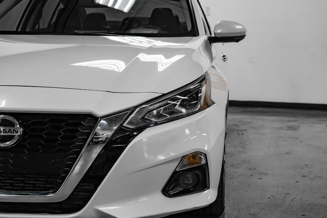 2020 Nissan Altima 2.0 Platinum | Addison, TX | Addison Autoplex