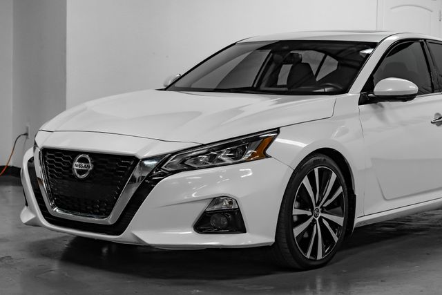2020 Nissan Altima 2.0 Platinum | Addison, TX | Addison Autoplex