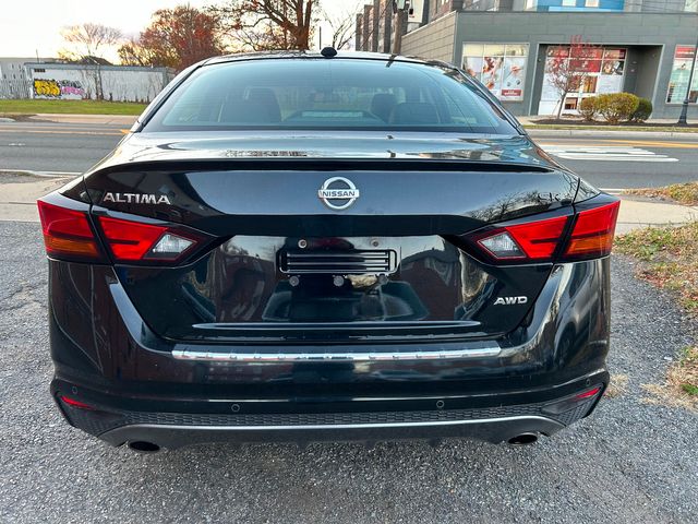 2020 Nissan Altima 2.5 SR | New Brunswick, New Jersey | Brilliant Auto Sales 2020 Nissan Altima 2.5 SR | New Brunswick, New Jersey | Brilliant Auto Sales