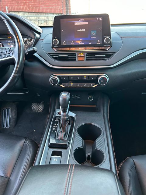 2020 Nissan Altima 2.5 SR | New Brunswick, New Jersey | Brilliant Auto Sales 2020 Nissan Altima 2.5 SR | New Brunswick, New Jersey | Brilliant Auto Sales