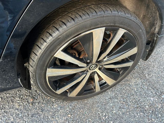 2020 Nissan Altima 2.5 SR | New Brunswick, New Jersey | Brilliant Auto Sales